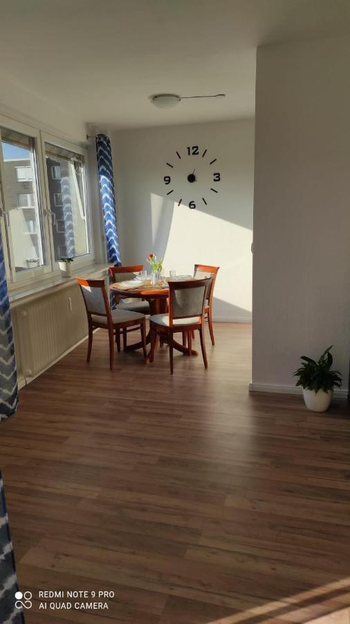 Schoene Und Gemuetliche Wohnung Bremen Exterior foto